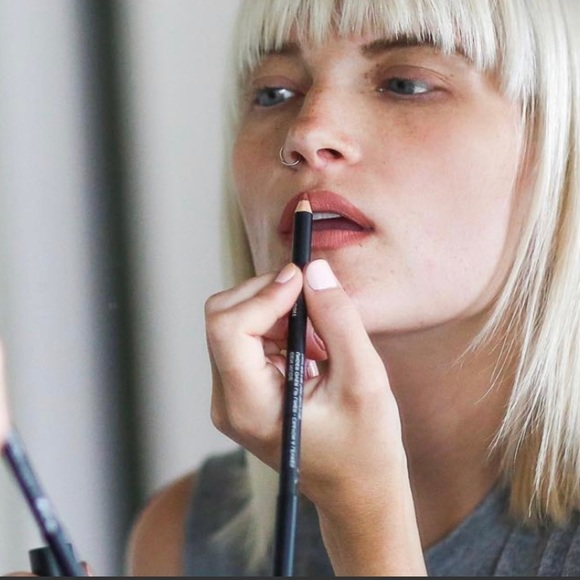 bareMinerals GEN NUDE Under Over Lip Liner VIBE - Picture 6 of 15